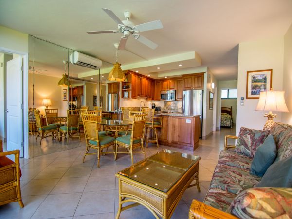 Ocean Views From Maui beach Condo