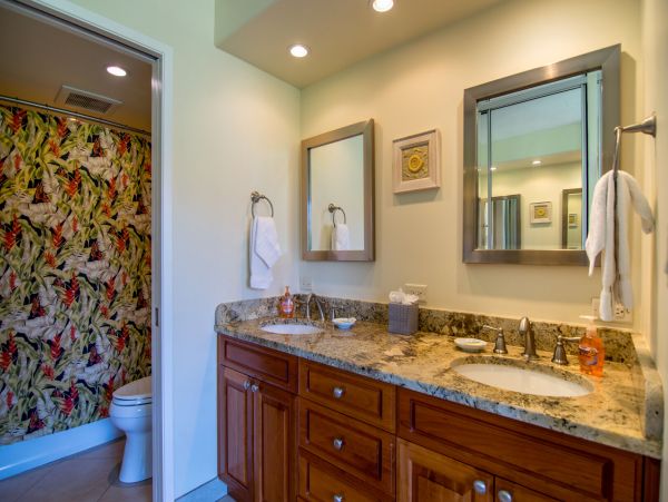 Ocean Views From Maui beach Condo