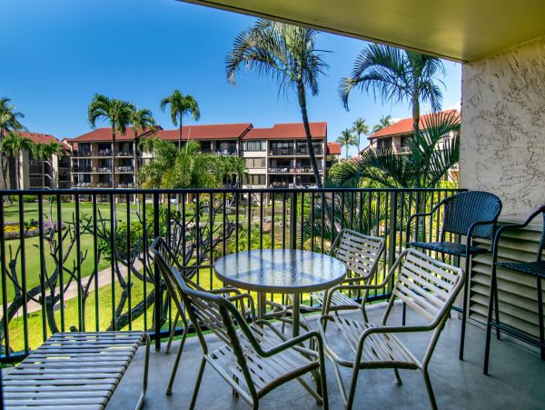 Ocean Views From Maui beach Condo