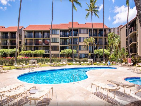 Three Bedroom Condo Maui Sleeps Eight Guests