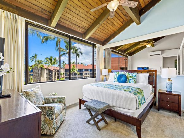 Three Bedroom Condo Maui Sleeps Eight Guests