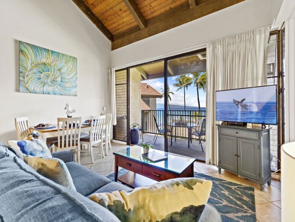 Three Bedroom Condo Maui Sleeps Eight Guests