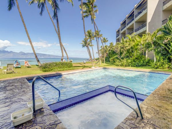 Lovely Kaanapali Condo with Ocean Views 1 Bedroom Sleeps 4