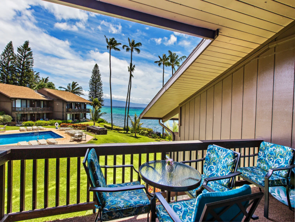 Stylish Oceanview Condo - Tropical Escape with Pool & Sunset Views