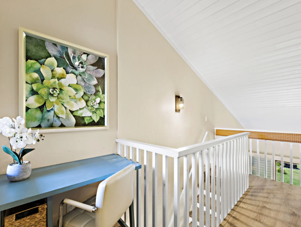 Stylish Oceanview Condo - Tropical Escape with Pool & Sunset Views
