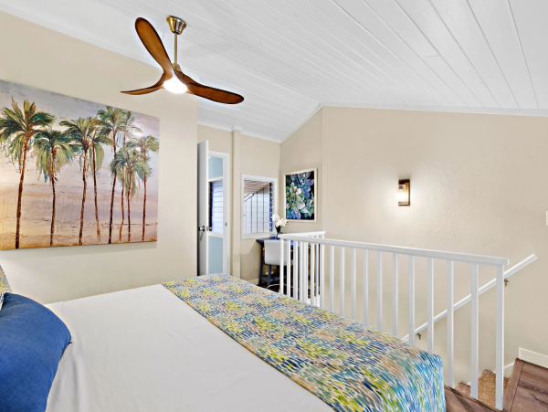 Stylish Oceanview Condo - Tropical Escape with Pool & Sunset Views
