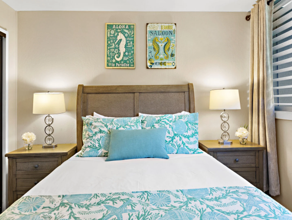 Stylish Oceanview Condo - Tropical Escape with Pool & Sunset Views