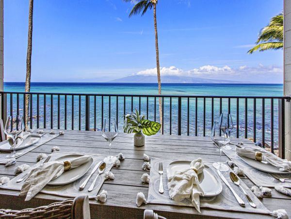 Maui Oceanfront Vacation Rental Luxury 3-Bedroom Maui Condo with Lanai Views