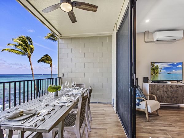 Maui Oceanfront Vacation Rental Luxury 3-Bedroom Maui Condo with Lanai Views