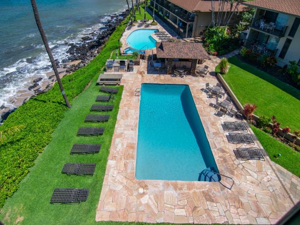 Oceanfront Maui Vacation Rental - 3-Bedroom Condo with Panoramic Views