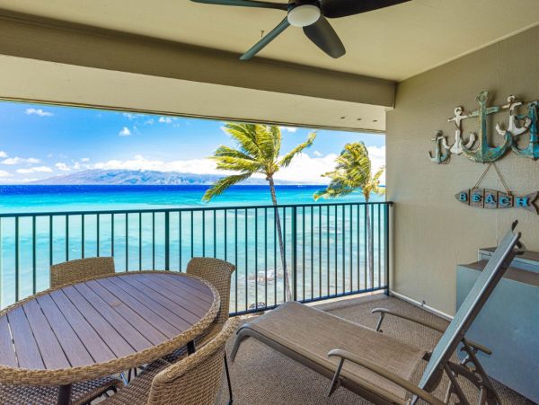 Oceanfront Maui Vacation Rental - 3-Bedroom Condo with Panoramic Views