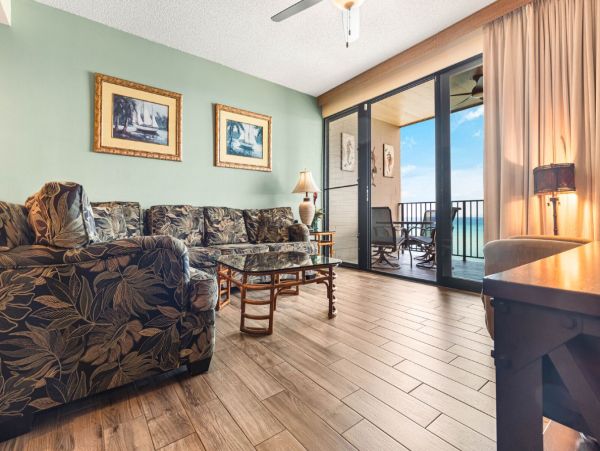 Oceanfront Maui Vacation Rental - 3-Bedroom Condo with Panoramic Views
