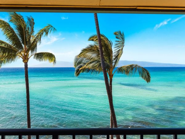Oceanfront Maui Vacation Rental - 3-Bedroom Maui Condo with Panoramic Views