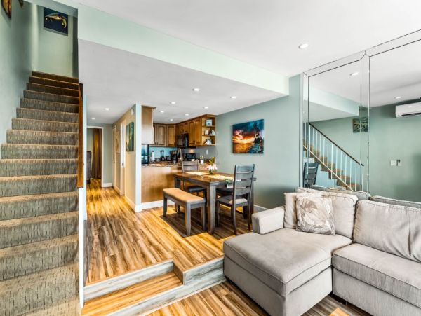 Oceanfront Maui Vacation Rental - 3-Bedroom Condo with Lanai & Panoramic Views