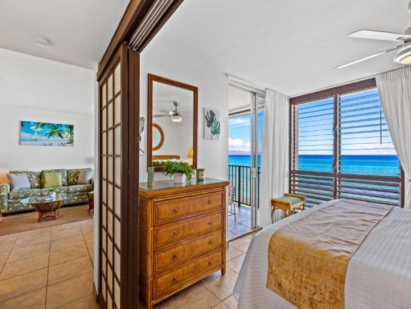 Magnificent Views of the Pacific Ocean West Maui Pure luxury