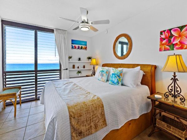 Magnificent Views of the Pacific Ocean West Maui Pure luxury