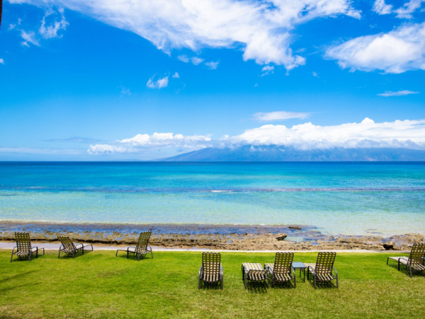 Lahaina Vacation Rental: Beachfront Luxury and Comfort