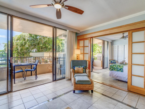 Delightful Lanai with Pacific Views
