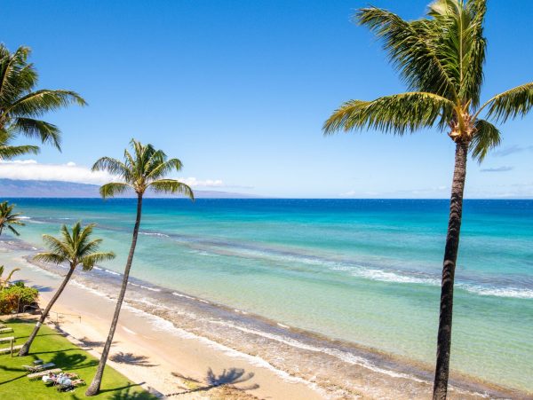 West Maui Oceanfront Condo With Lanai Ocean Views