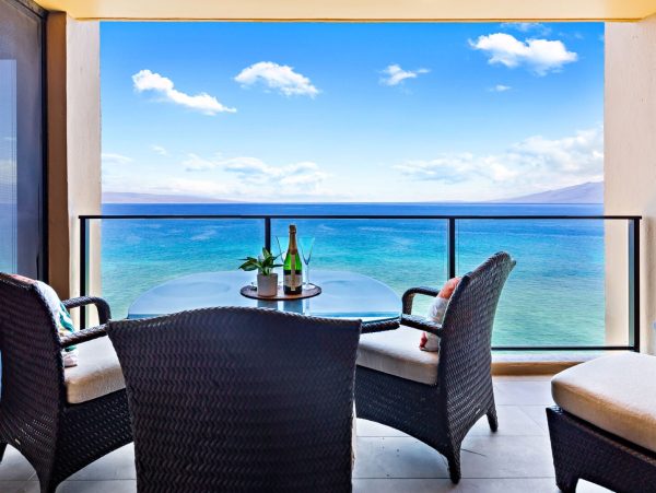 Ka'anapali Oceanfront Condo With Panoramic Views