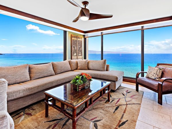 Ka'anapali Oceanfront Condo With Panoramic Views