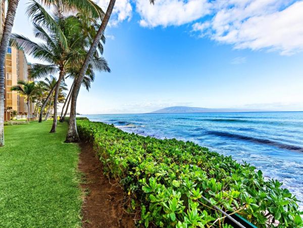Maui Magnificent Views of The Pacific