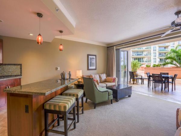 Stunning Kaanapali Vacation Condo Great Rental in Paradise