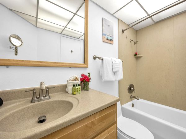Discover Your Ideal Maui Getaway - Oceanfront Kaanapali Two Bedroom