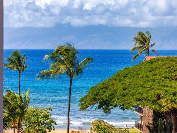 Discover Your Ideal Maui Getaway - Oceanfront Kaanapali Two Bedroom