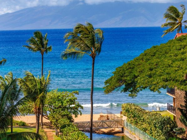 Discover Your Ideal Maui Getaway - Oceanfront Kaanapali Two Bedroom