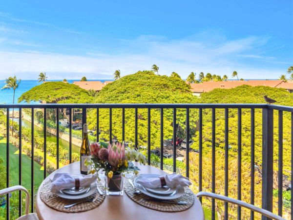 Discover Your Ideal Maui Getaway - Oceanfront Kaanapali Two Bedroom