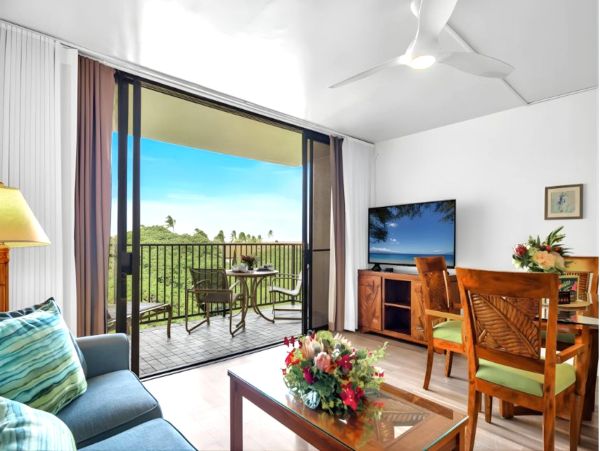 Discover Your Ideal Maui Getaway - Oceanfront Kaanapali Two Bedroom