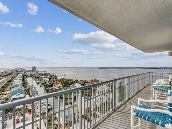 Pensacola Beach Vacation Condo Three Bedroom Gulf Views