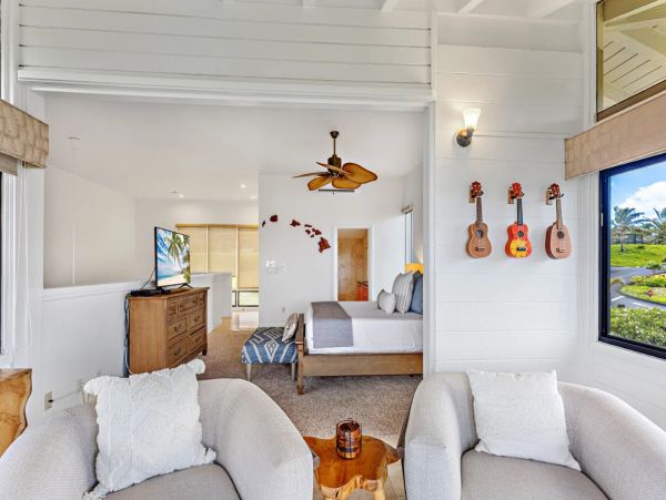 Kapalua Two Bedroom Rental with Sweeping Ocean Views