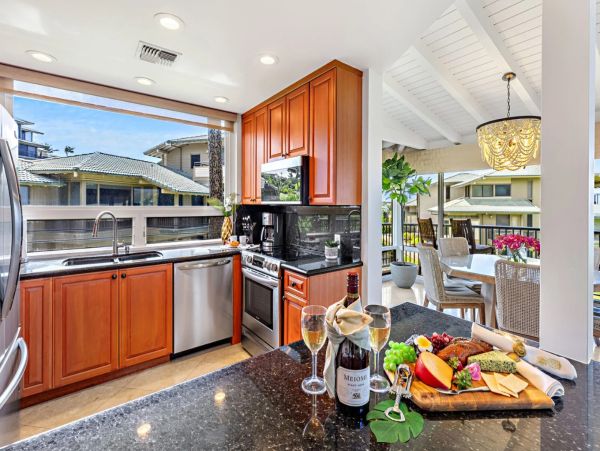 Kapalua Two Bedroom Rental with Sweeping Ocean Views