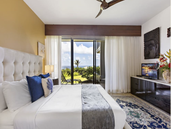 Stunning Two Bedroom Kapalua Vacation Condo Oceanfront