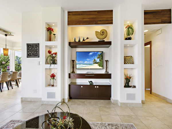 Stunning Two Bedroom Kapalua Vacation Condo Oceanfront