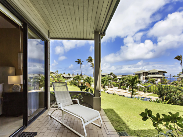 Stunning Two Bedroom Kapalua Vacation Condo Oceanfront