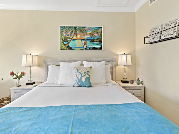 One Bedroom Condo Tucked Away in Kapalua Paradise