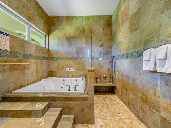 World Class Luxury Retreat Estate Big Island
