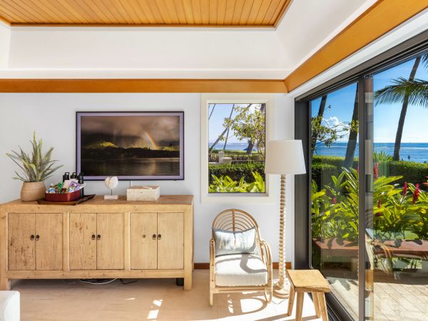 Pure Luxury Beachfront Vacation Condo Boutique Community Private and Exclusive