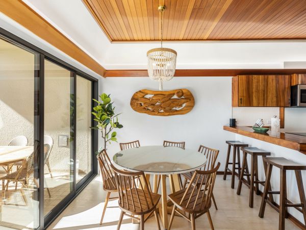 Pure Luxury Beachfront Vacation Condo Boutique Community Private and Exclusive