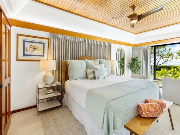 Pure Luxury Beachfront Vacation Condo Boutique Community Private and Exclusive