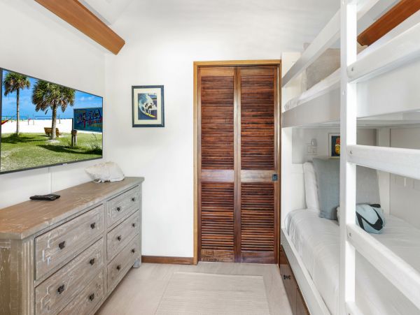 Pure Luxury Beachfront Vacation Condo Boutique Community Private and Exclusive