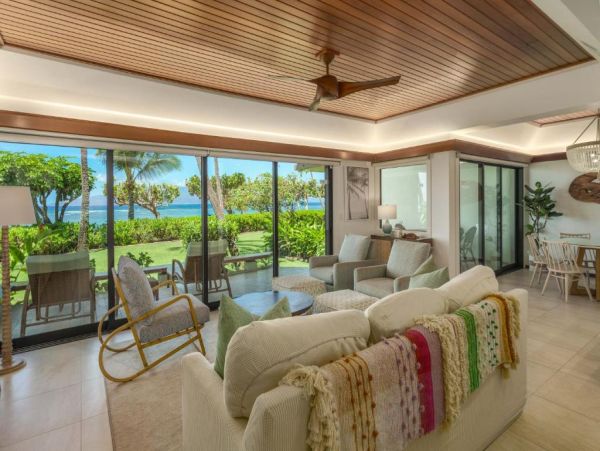 Pure Luxury Beachfront Vacation Condo Boutique Community Private and Exclusive
