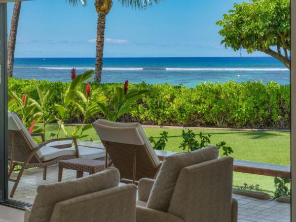 Pure Luxury Beachfront Vacation Condo Boutique Community Private and Exclusive
