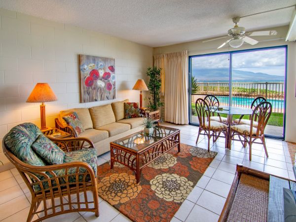 Visit the paradise with Ocean Views in Ma'alaea Bay