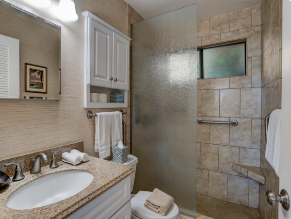Kihei Oceanfront Lovely Rental