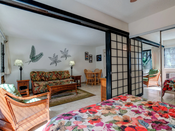 Discover Paradise: Ma'alaea Bay Vacation Rental Sleeps 4