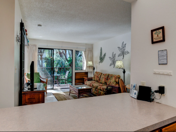 Discover Paradise: Ma'alaea Bay Vacation Rental Sleeps 4